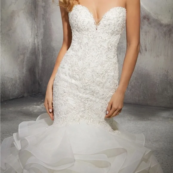 Mori Lee Wedding Dress - Picture 3 of 3